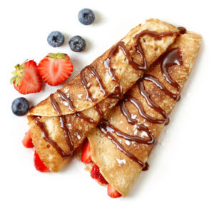 Crepes,With,Strawberries,And,Chocolate,Sauce,Isolated,On,White,Background